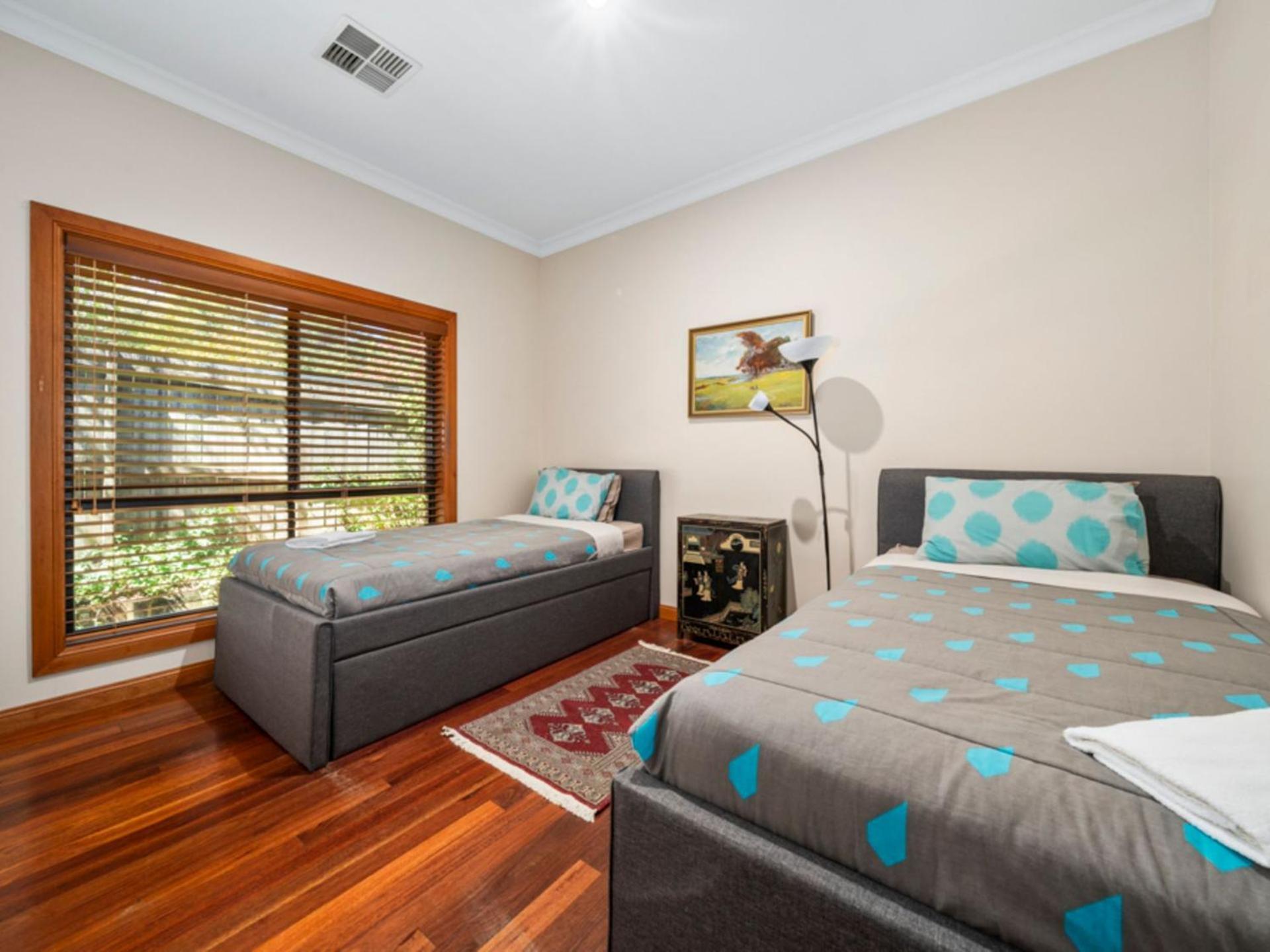 Coolabah House Holiday home *